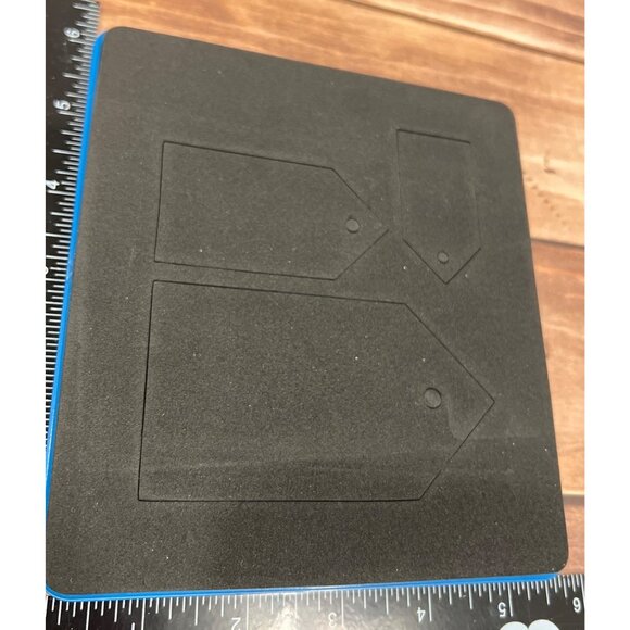 Lightly Used Ellison Thick Cuts Tags Traditional Die - Picture 2 of 2